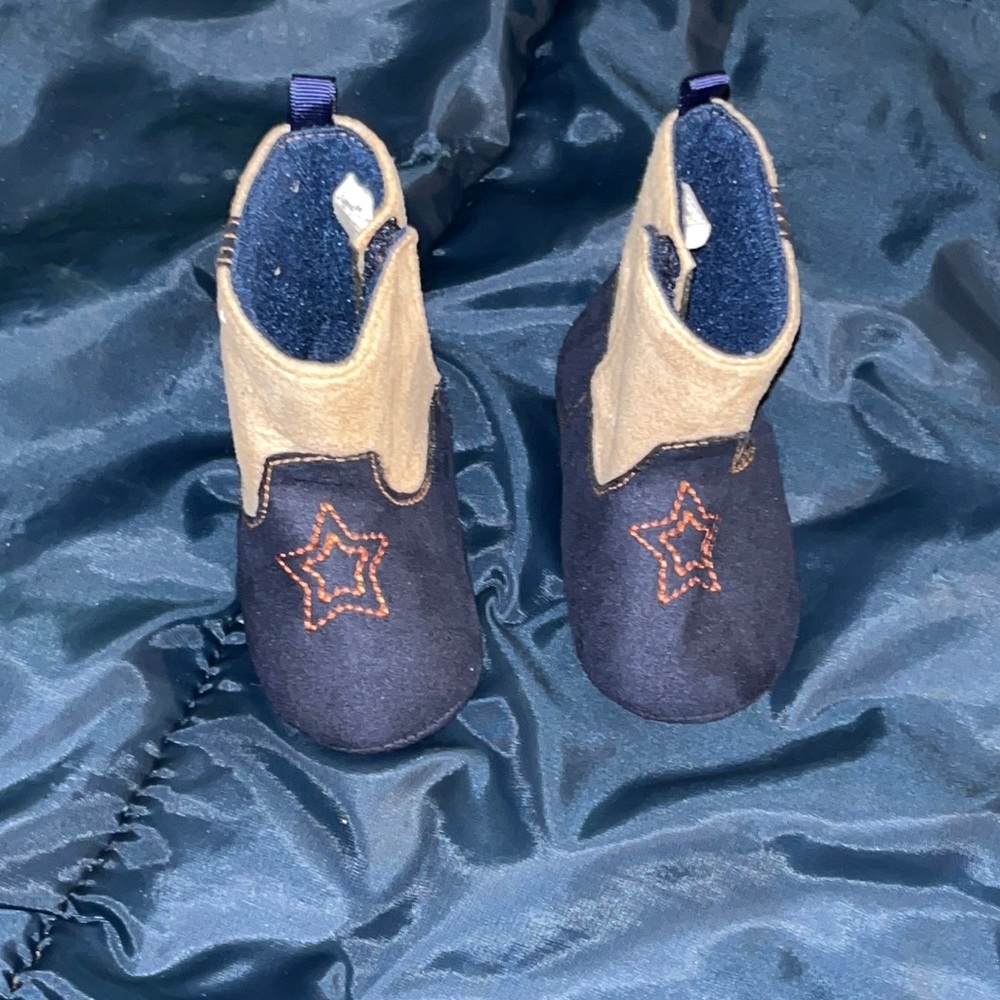 Baby shoes